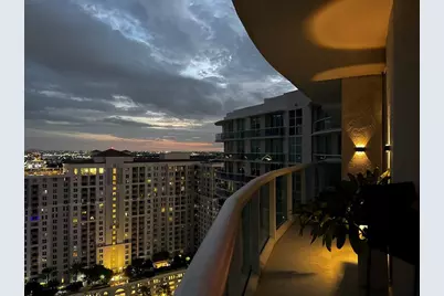 347 N New River Dr E, Unit #3110, Fort Lauderdale, FL 33301 - Photo 2