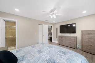 19426 Colorado Cir, Boca Raton, FL 33434 - Photo 8