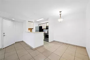 2906 S University Dr, Davie, FL 33328 - Photo 18