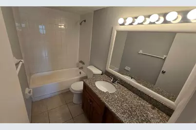 15221 NE 6th Ave, Unit #A204, Miami, FL 33162 - Photo 12