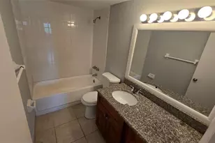 15221 NE 6th Ave, Miami, FL 33162 - Photo 12