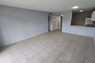 15221 NE 6th Ave, Miami, FL 33162 - Photo 8