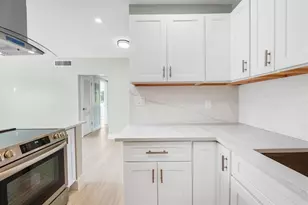 5700 NE 22nd Way, Fort Lauderdale, FL 33308 - Photo 6