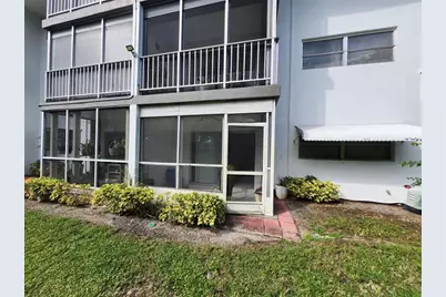 1201  Hillcrest Ct, Unit #105, Hollywood, FL 33021 - Photo 12