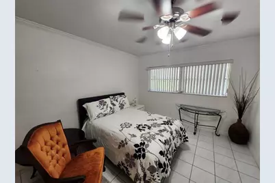 1201  Hillcrest Ct, Unit #105, Hollywood, FL 33021 - Photo 14