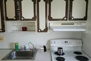 1201 Hillcrest Ct, Hollywood, FL 33021 - Photo 4