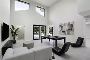 10303 SW 26th St, Davie, FL 33324 - Photo 14