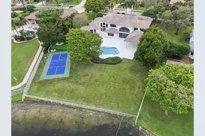 10303 SW 26th St, Davie, FL 33324 - Photo 2