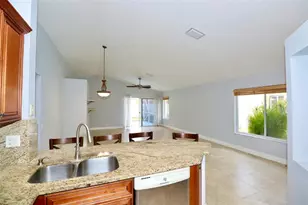 1466 Mira Vista Cir, Weston, FL 33327 - Photo 8
