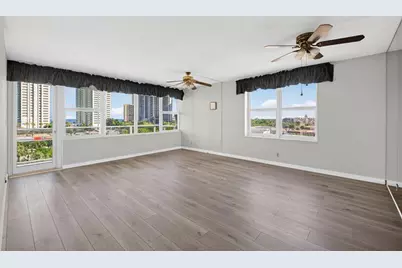 3333 NE 34th St, Unit #615, Fort Lauderdale, FL 33308 - Photo 4