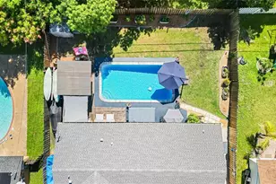 8610 NW 46th St, Lauderhill, FL 33351 - Photo 36