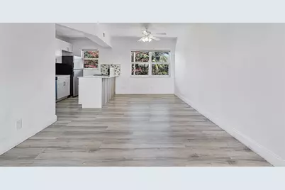 1100 NE 9th Ave, Unit #302, Fort Lauderdale, FL 33304 - Photo 6