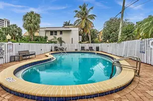 2555 NE 11th St, Fort Lauderdale, FL 33304 - Photo 28