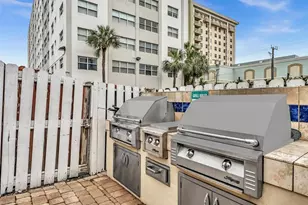 2555 NE 11th St, Fort Lauderdale, FL 33304 - Photo 30