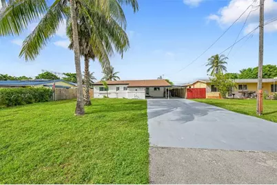 4697 SW 35th Ave, Fort Lauderdale, FL 33312 - Photo 2