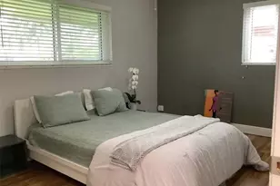 8260 NW 11th Ct, Pembroke Pines, FL 33024 - Photo 12