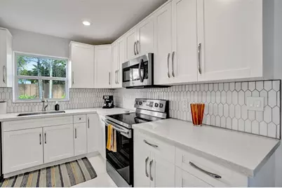 4450 NE 15th Terr, Oakland Park, FL 33334 - Photo 14