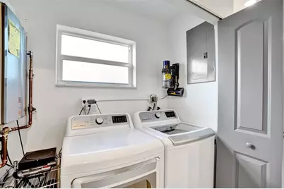 4450 NE 15th Terr, Oakland Park, FL 33334 - Photo 20