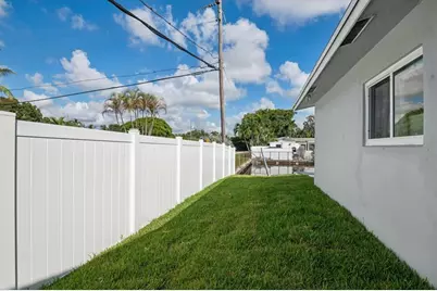1921 NW 31st Ct, Fort Lauderdale, FL 33309 - Photo 20