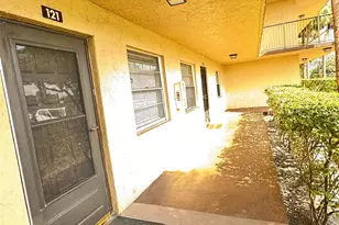 [Address not provided], Lauderdale Lakes, FL 33319 - Photo 4