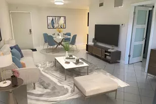 140 NE 19th Ct, Wilton Manors, FL 33305 - Photo 4