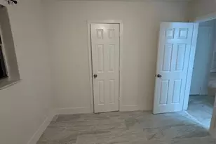 604 NW 10th St, Hallandale Beach, FL 33009 - Photo 10