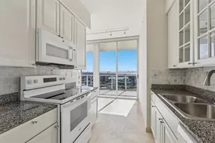 7330 Ocean Terrace, Miami Beach, FL 33141 - Photo 16