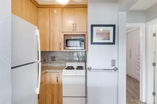 851 Atlantic Shores Blvd, Hallandale Beach, FL 33009 - Photo 14