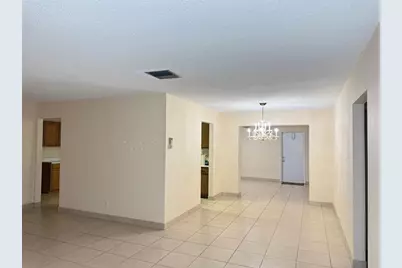 7508 NW 67th Ave, Tamarac, FL 33321 - Photo 2