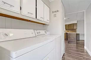 21851 S Heritage Cir, Pembroke Pines, FL 33029 - Photo 8