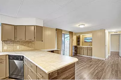 21851 S Heritage Cir, Pembroke Pines, FL 33029 - Photo 12