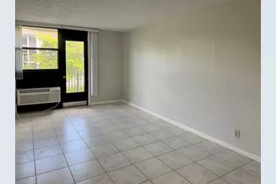 2771  Riverside Dr, Unit #310, Coral Springs, FL 33065 - Photo 6