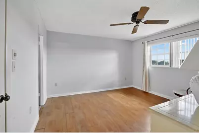 8130  Sunrise Lakes Blvd, Unit #309, Sunrise, FL 33322 - Photo 16