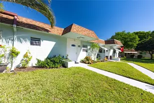 600 SW Natura Blvd, Deerfield Beach, FL 33441 - Photo 2