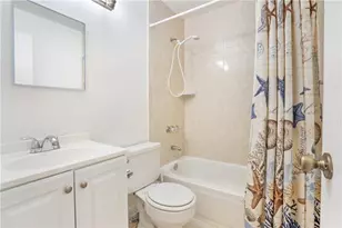 326 Harrison St, Hollywood, FL 33019 - Photo 10