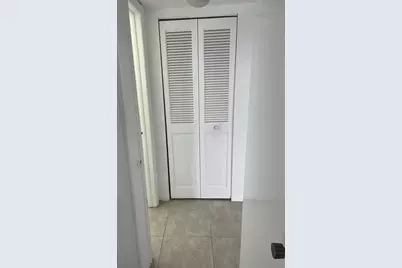 6301 N University Dr, Unit #310, Tamarac, FL 33321 - Photo 6