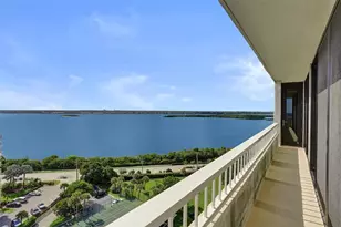 5510 N Ocean Dr, Singer Island, FL 33404 - Photo 44