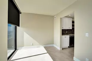 5510 N Ocean Dr, Singer Island, FL 33404 - Photo 36