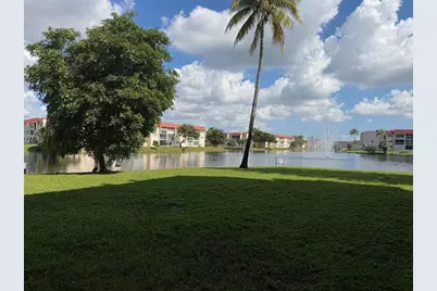 2950 W Sunrise Lks Dr, Unit #305, Fort Lauderdale, FL 33322 - Photo 18