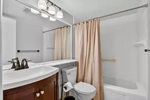 140 Ventnor I Unit, Deerfield Beach, FL 33442 - Photo 8