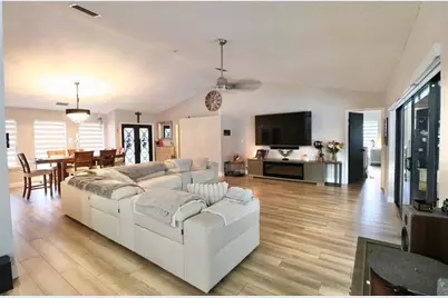 10859 NW 14th St, Coral Springs, FL 33071 - Photo 8