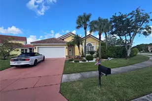 22112 Altona Dr, Boca Raton, FL 33428 - Photo 2