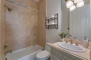 909 Mango Isle, Fort Lauderdale, FL 33315 - Photo 16