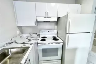 874 SW 10th Dr, Pompano Beach, FL 33060 - Photo 4