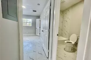 874 SW 10th Dr, Pompano Beach, FL 33060 - Photo 6