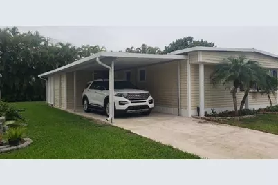 8128  South St, Boca Raton, FL 33433 - Photo 2