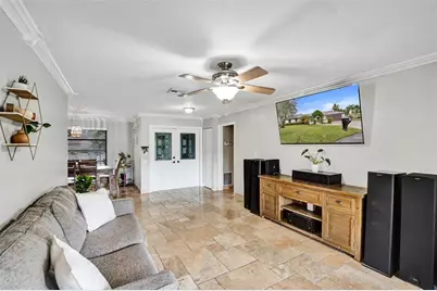 1041 SW 92nd Ave, Plantation, FL 33324 - Photo 8