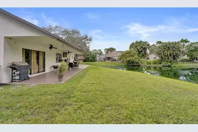 1041 SW 92nd Ave, Plantation, FL 33324 - Photo 60