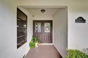 1041 SW 92nd Ave, Plantation, FL 33324 - Photo 14