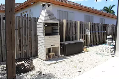 16272 SW 42nd Ter, Miami, FL 33185 - Photo 6